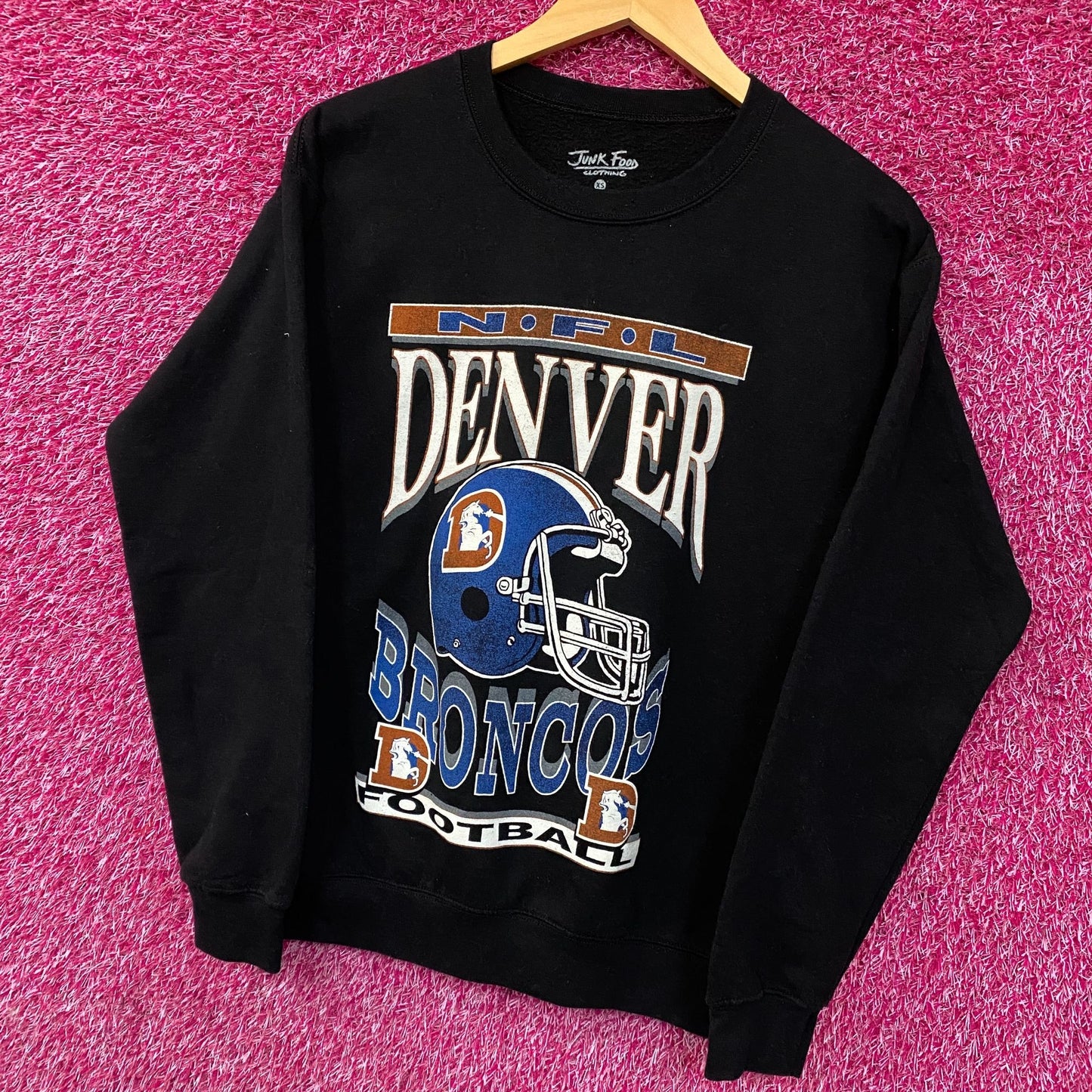Junk Food Clothing Denver Broncos Helmet Logo Sweatshirt XS
