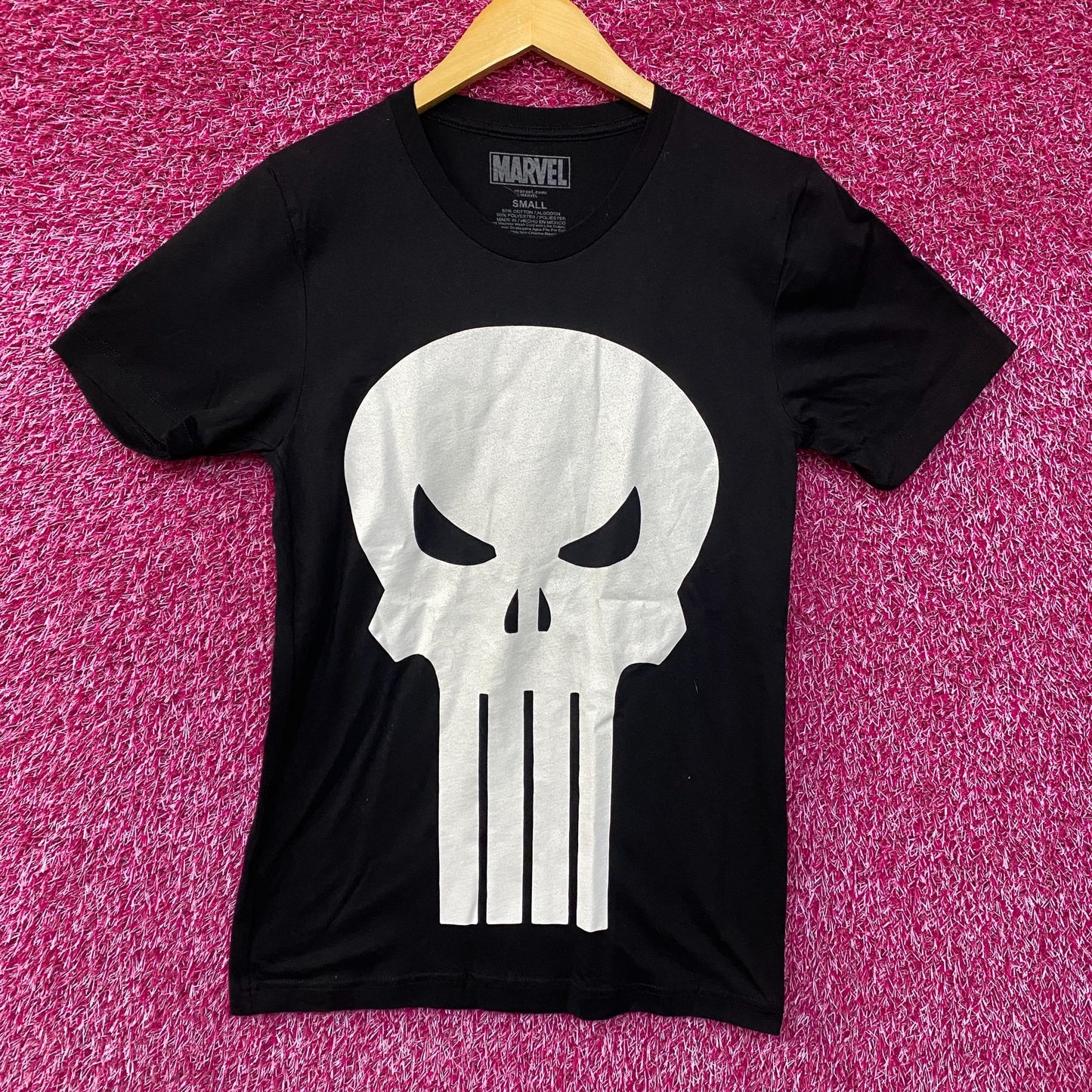 Marvel The Punisher Skull Logo Graphic T-Shirt Small