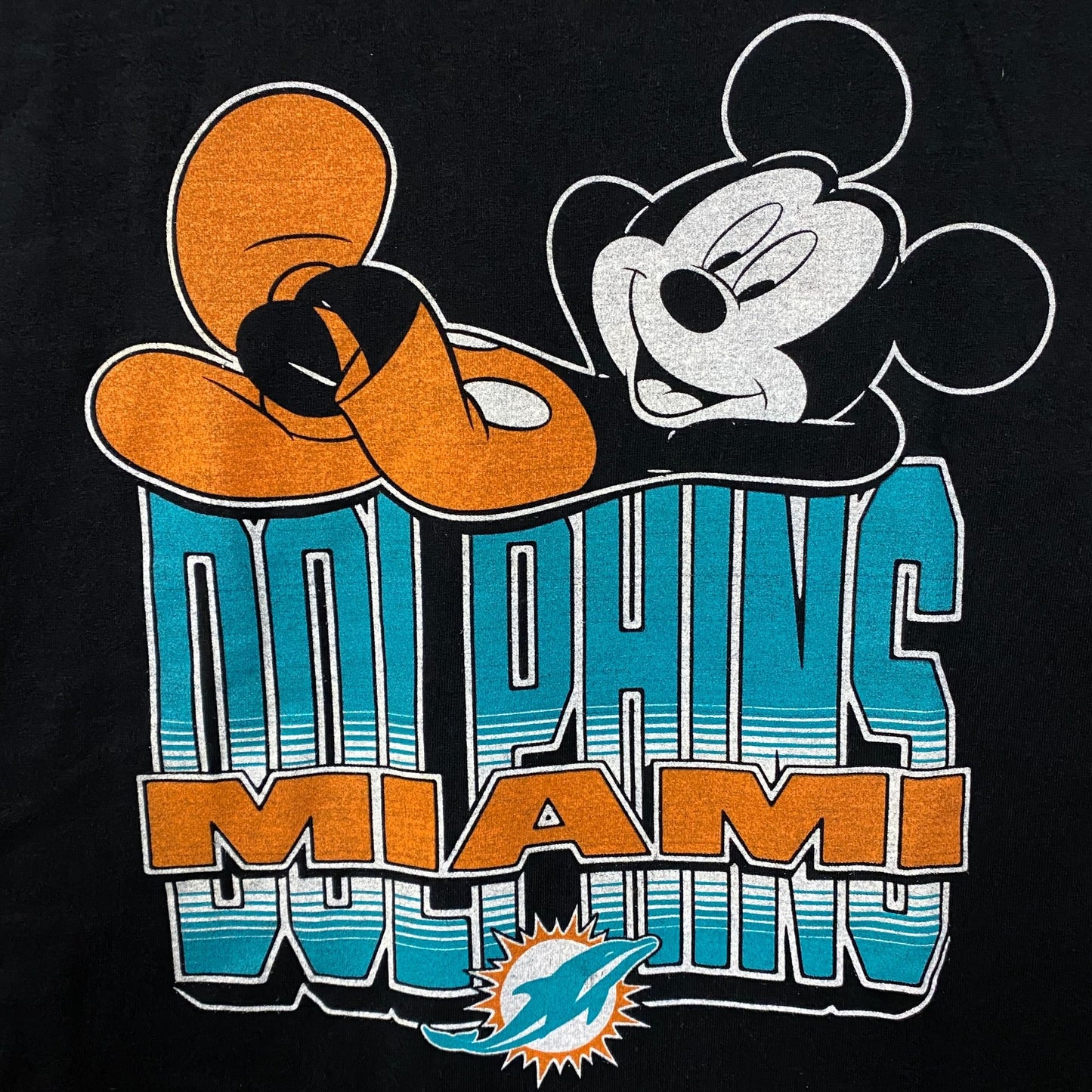 Disney x Junk Food NFL Miami Dolphins Mickey Mouse Kick Back T-Shirt 2XL