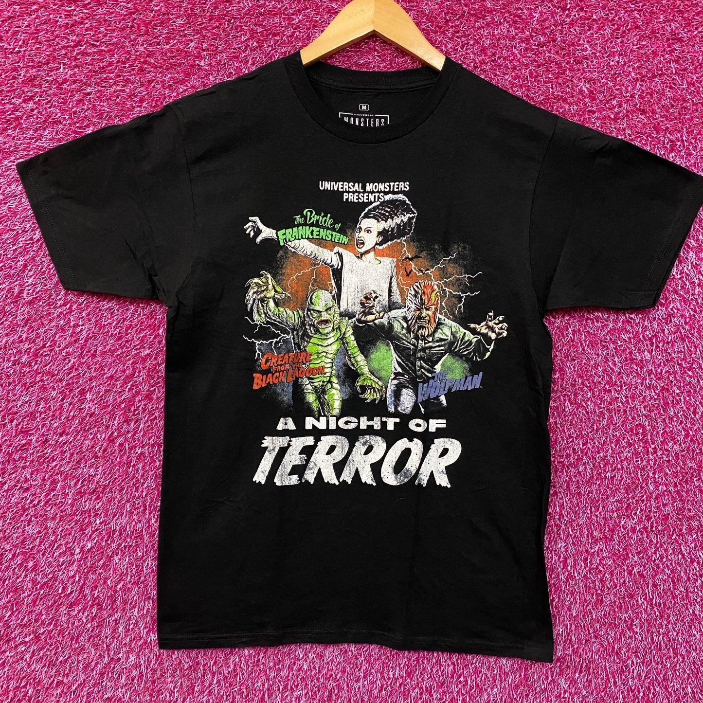 Universal Monsters A Night Of Terror T-Shirt Medium