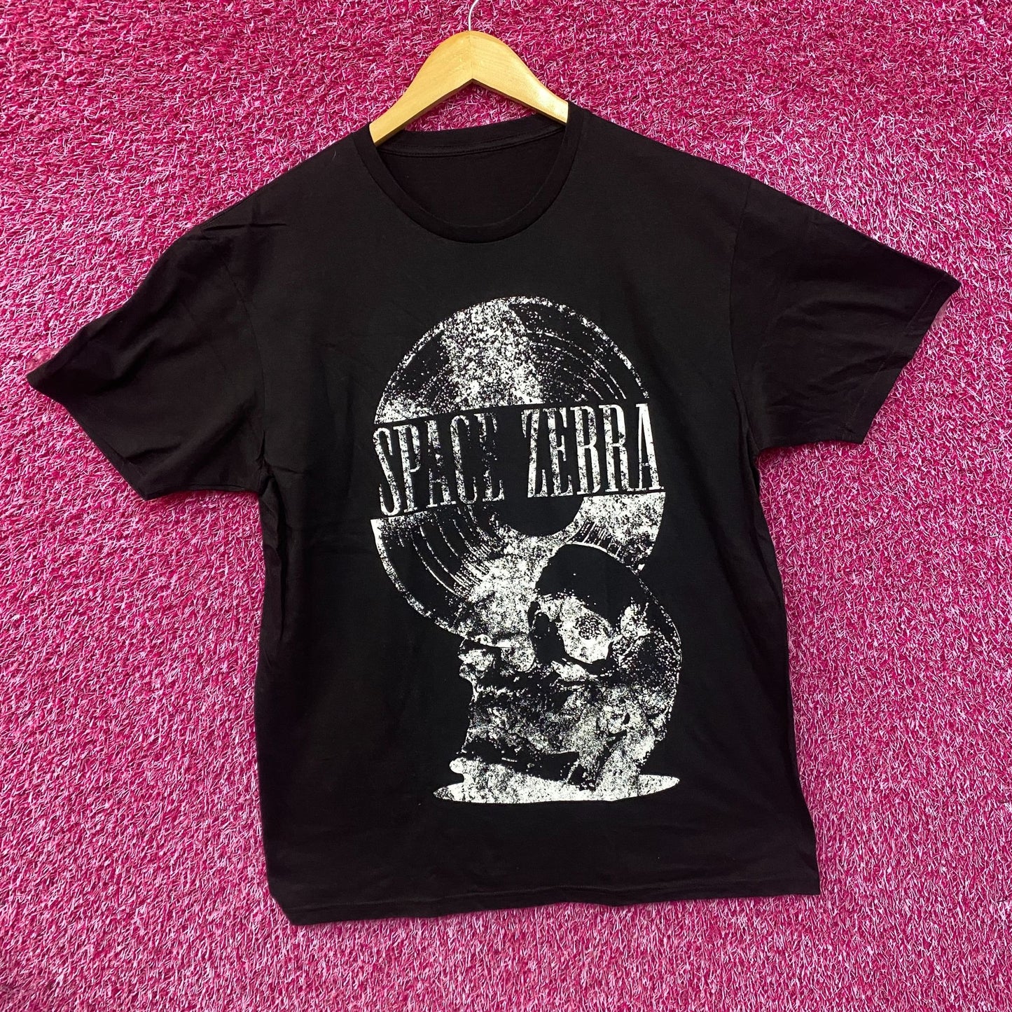 Space Zebra Broken Records Rock Band T-Shirt Large