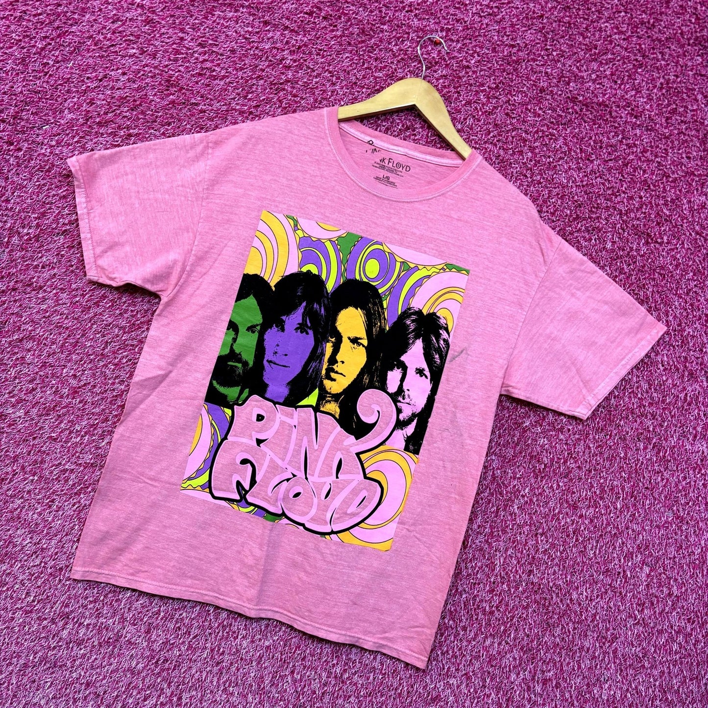 Pink Floyd the Piper at the Gates of Dawn Rock Tee L