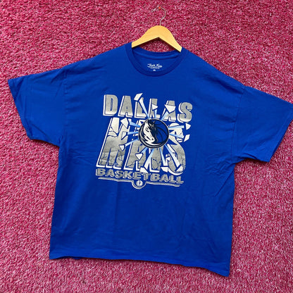 Junk Food Dallas Mavericks Break Through Basketball T-Shirt XL