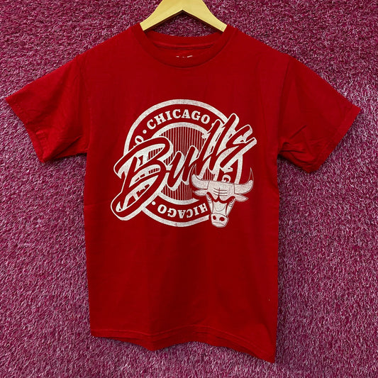 Junk Food Clothing NBA Chicago Bulls Crest Vintage Style Tee XS
