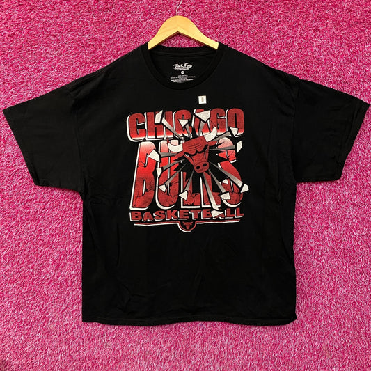 Junk Food Clothing Chicago Bulls Break Through Graphic T-Shirt XL