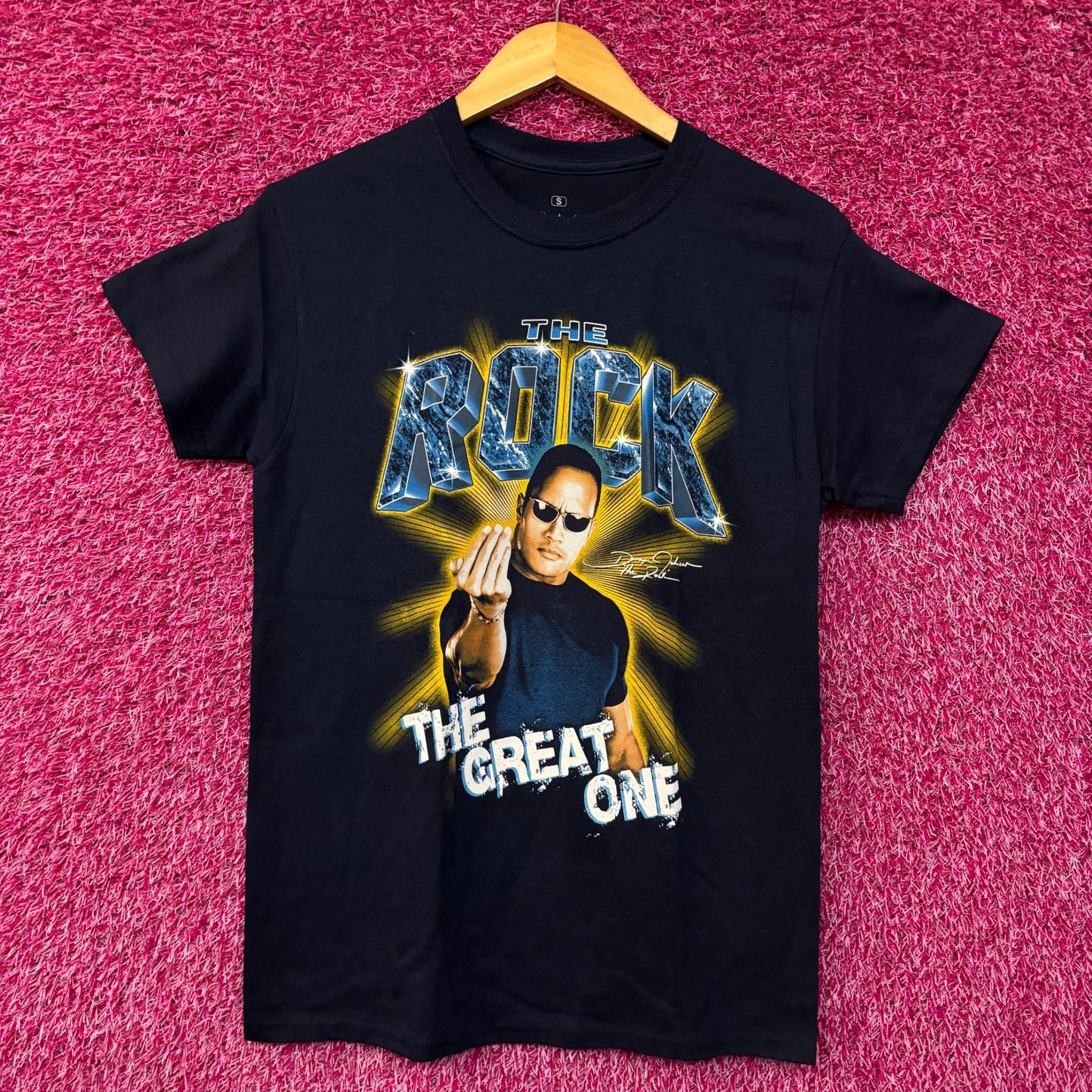 WWE Dwayne The Rock Johnson The Great One Navy T-Shirt Small