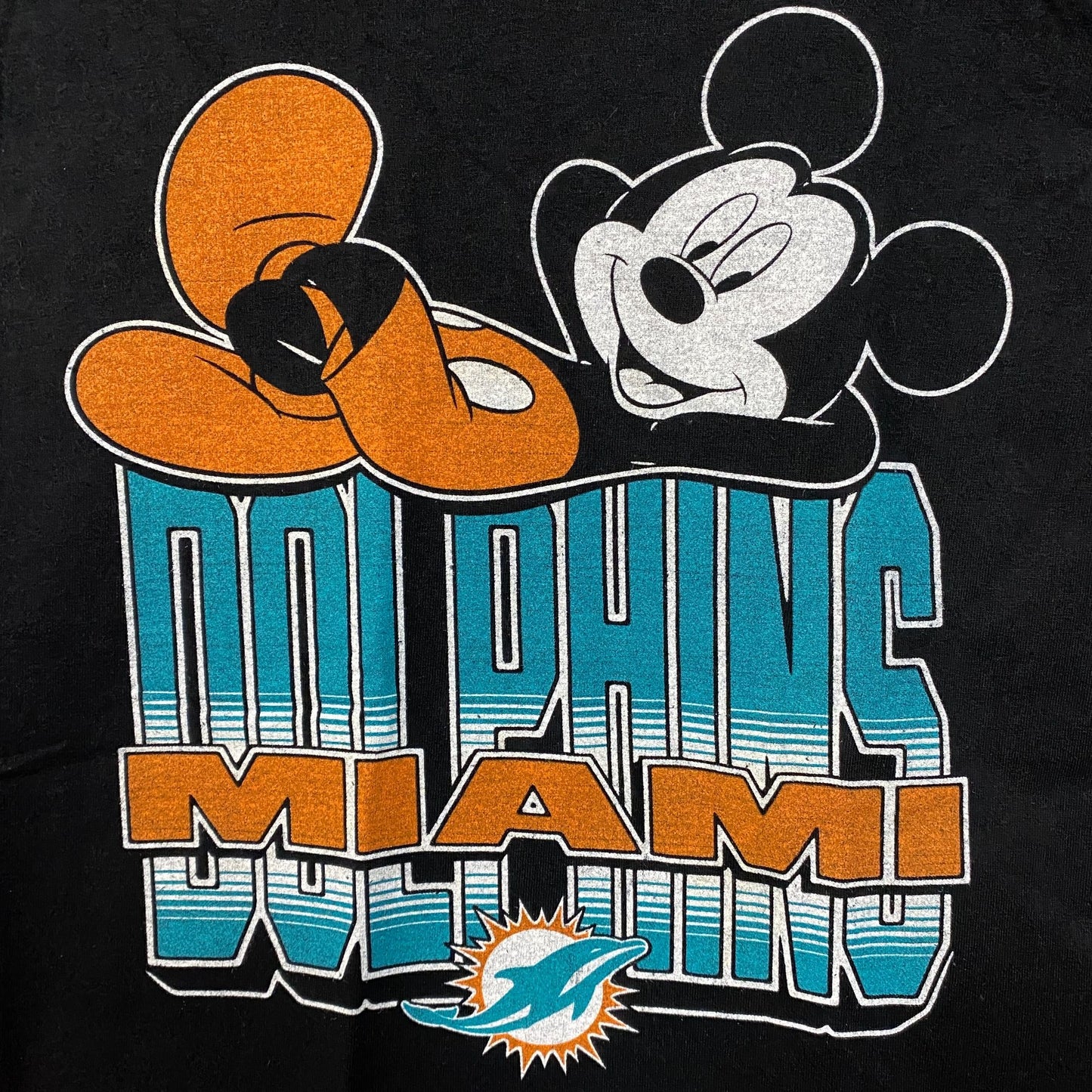 Disney x Junk Food NFL Miami Dolphins Mickey Mouse Kick Back T-Shirt XS