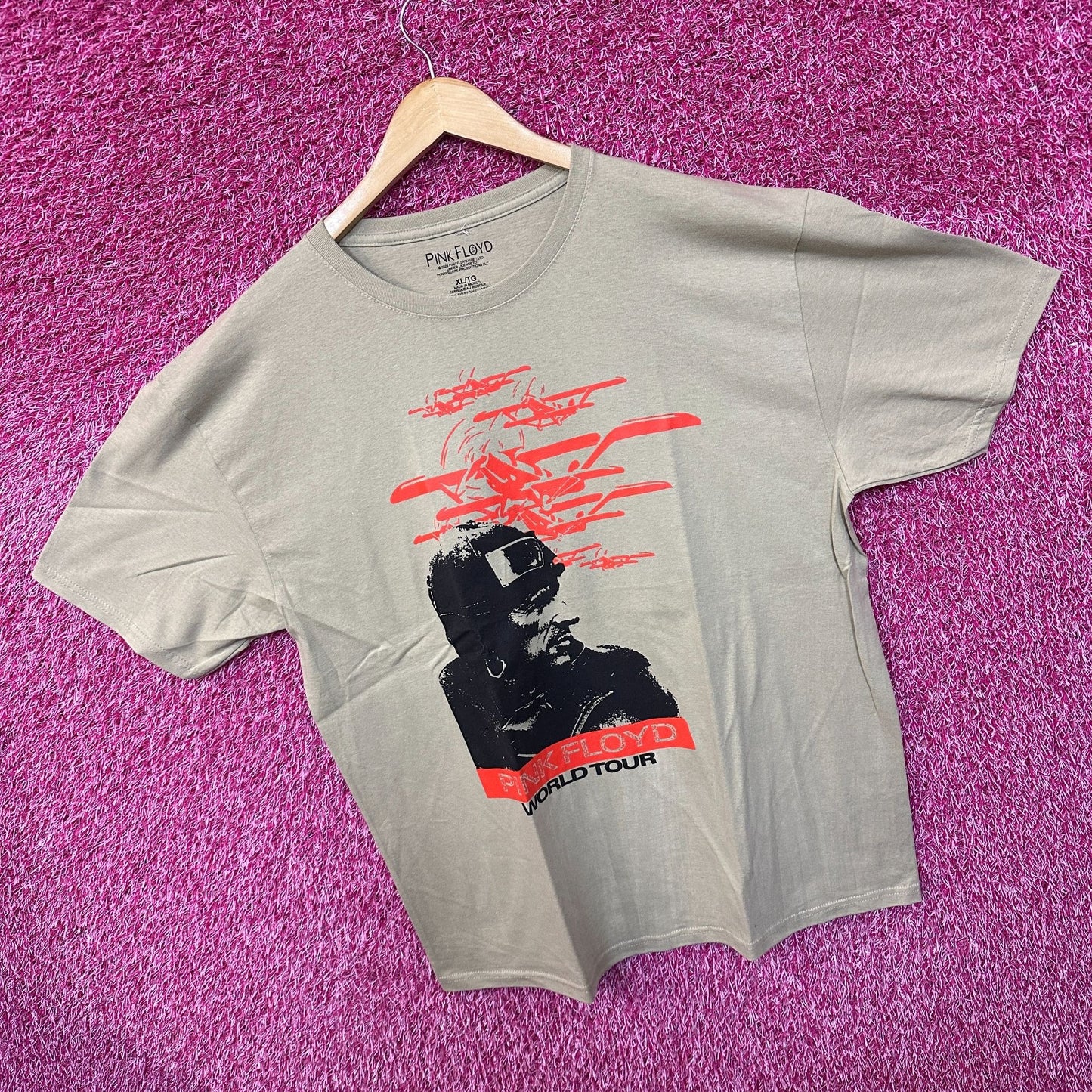 Pink Floyd Men's 1987 World Tour Aviator Ringer T-Shirt XL