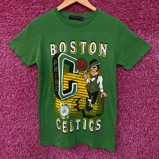 Junk Food Vintage Style Boston Celtics Pride Women's T-Shirt XS
