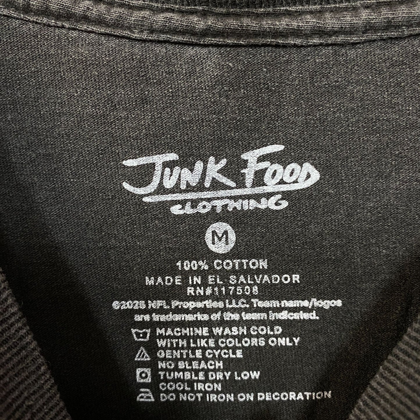 Junk Food Atlanta Falcons Graphic T-Shirt Medium