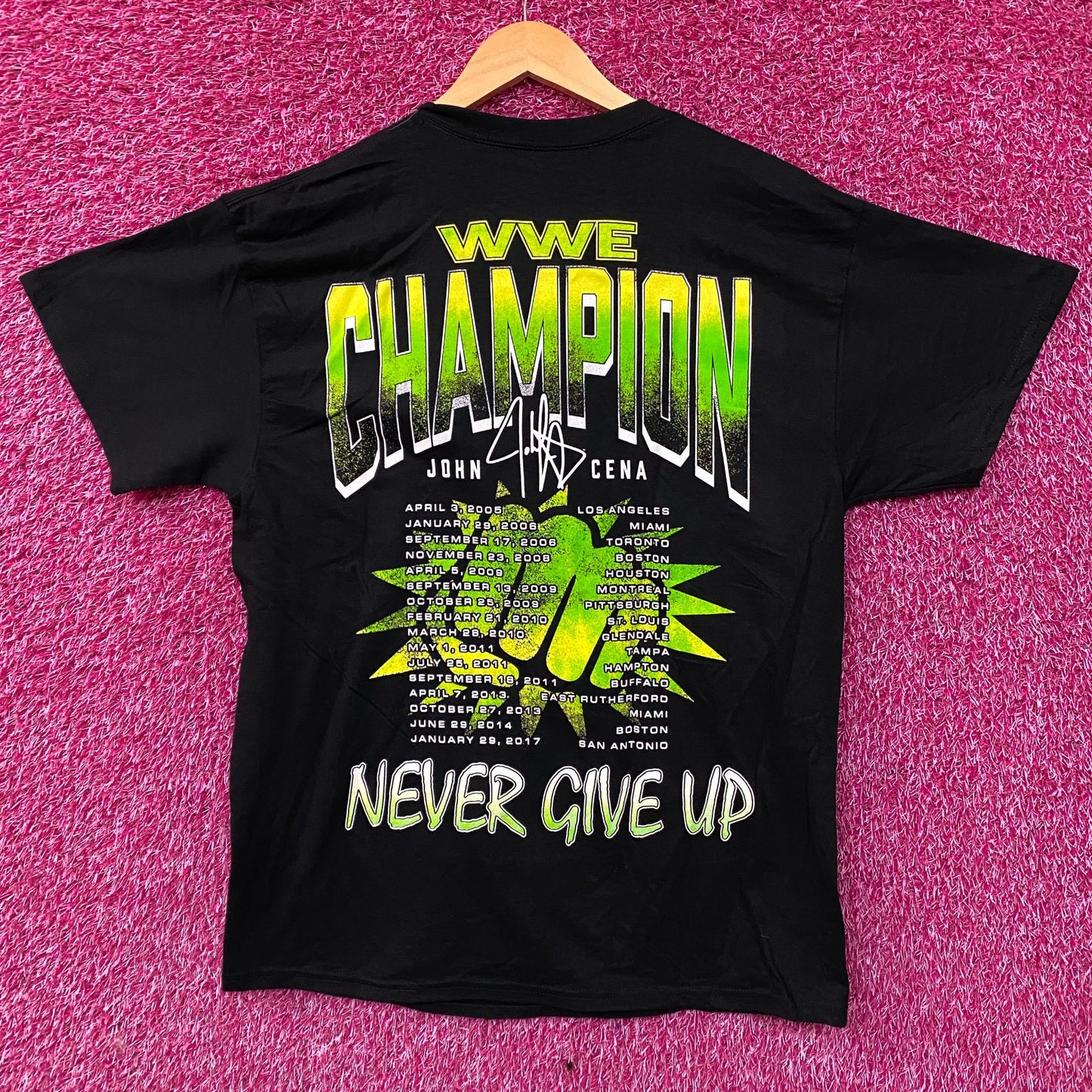 WWE John Cena The Champ is Here Graphic T-Shirt Large
