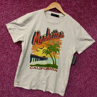 Junk Food Clothing Manhattan Beach Graphic T-Shirt Small