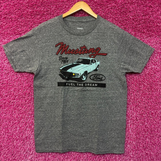 Ford Mustang Classic Car T-shirt size medium