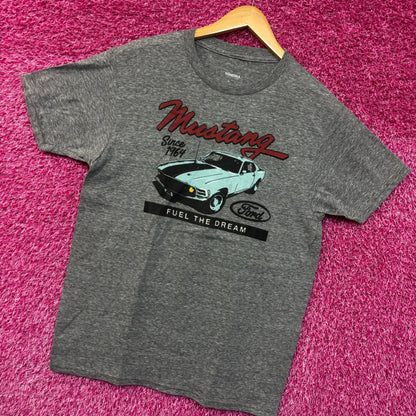 Ford Mustang Classic Car T-shirt size medium