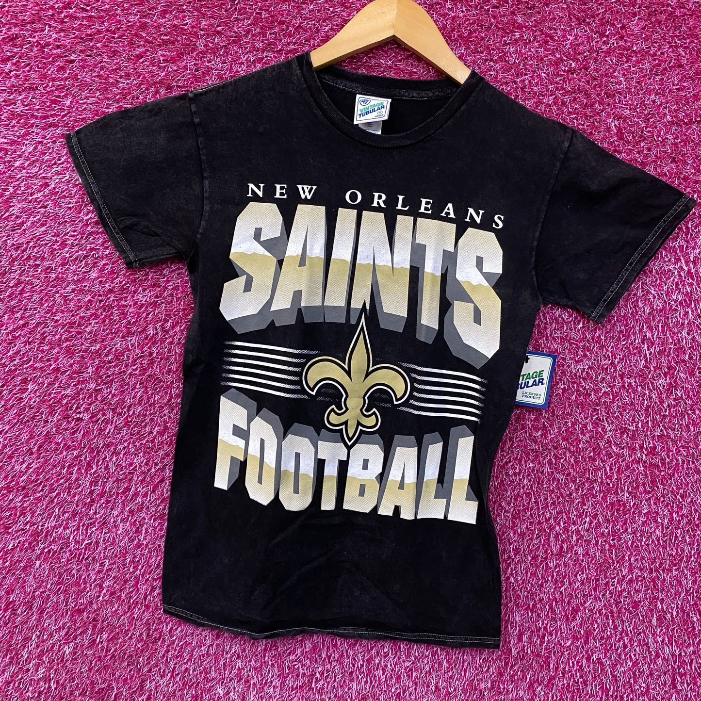 NFL New Orleans Saints Football Fluer-De-Lis Logo Vintage Style T-Shirt Small