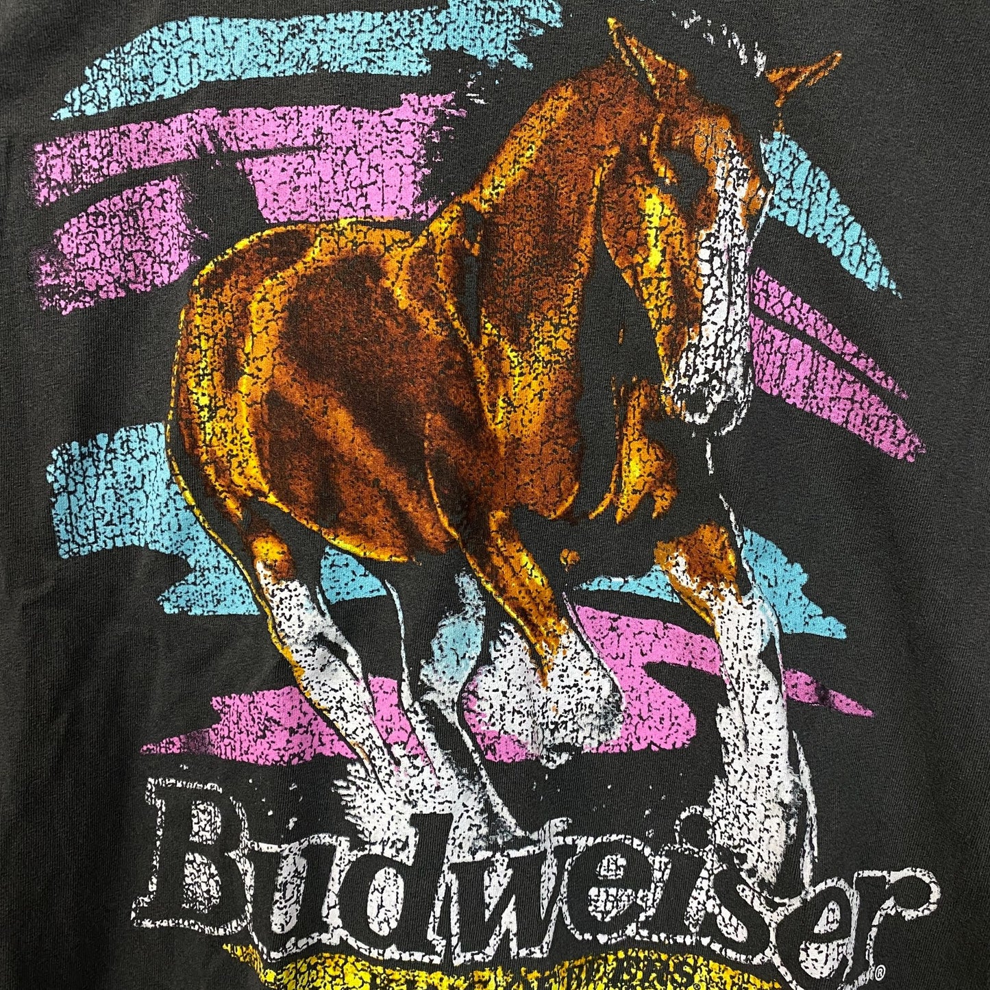 Junk Food Brand Budweiser Clydesdale Graphic T-Shirt Small