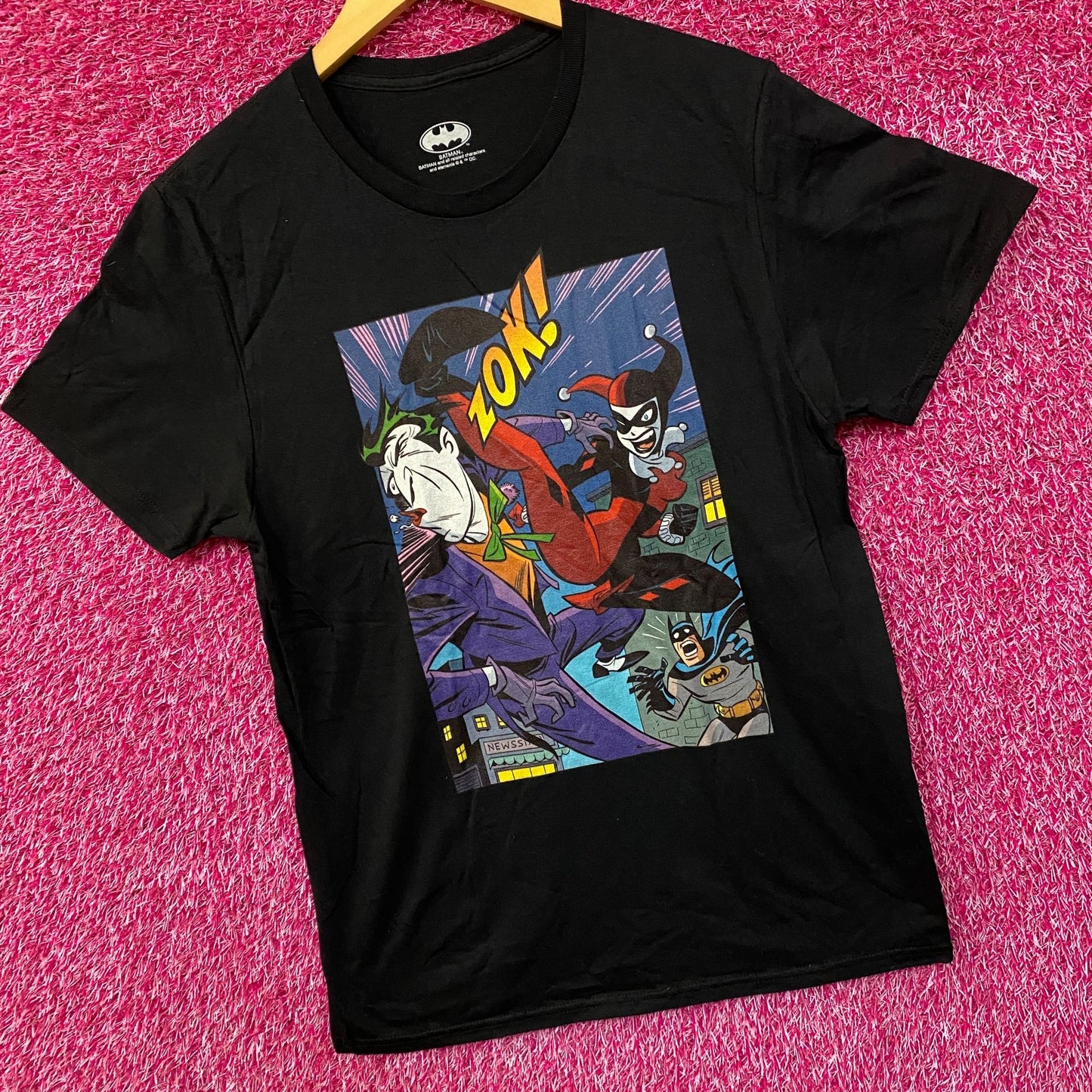 DC Comics Batman The Joker Harley Quinn Kick Black T-Shirt Small