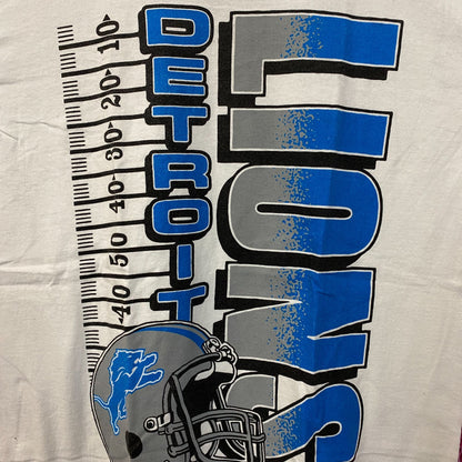 NFL Detroit Lions Yardage Graphic Design T-Shirt Medium