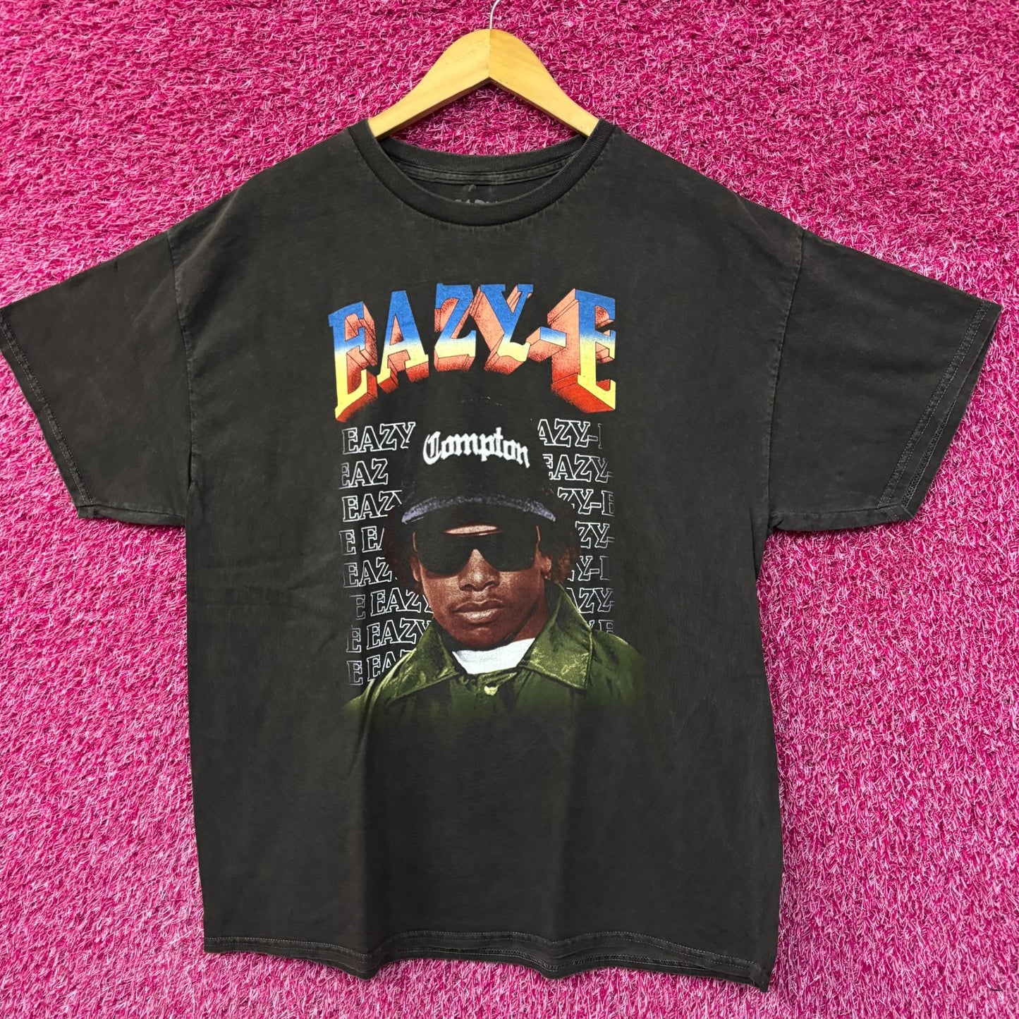 Eazy E Rap Tshirt size large