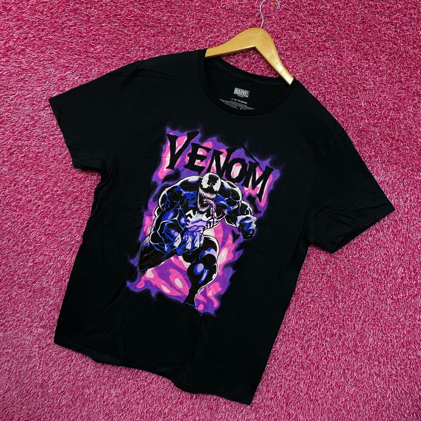 Venom Spiderman Villain Purple Haze Marvel Comics Tee L