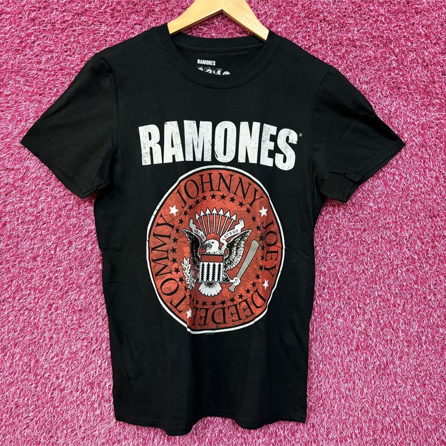 The Ramones Presidential Band Seal in Color Punk Rock Tee Small