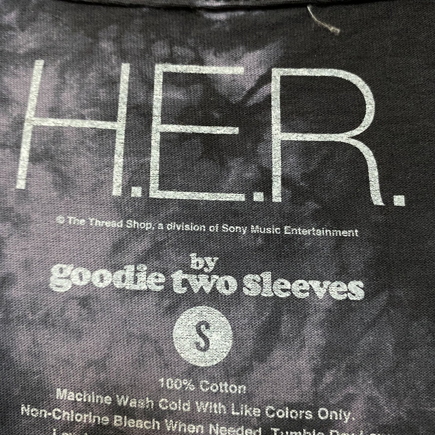H.E.R. Rnb Retro style Tie dye Tshirt size Small