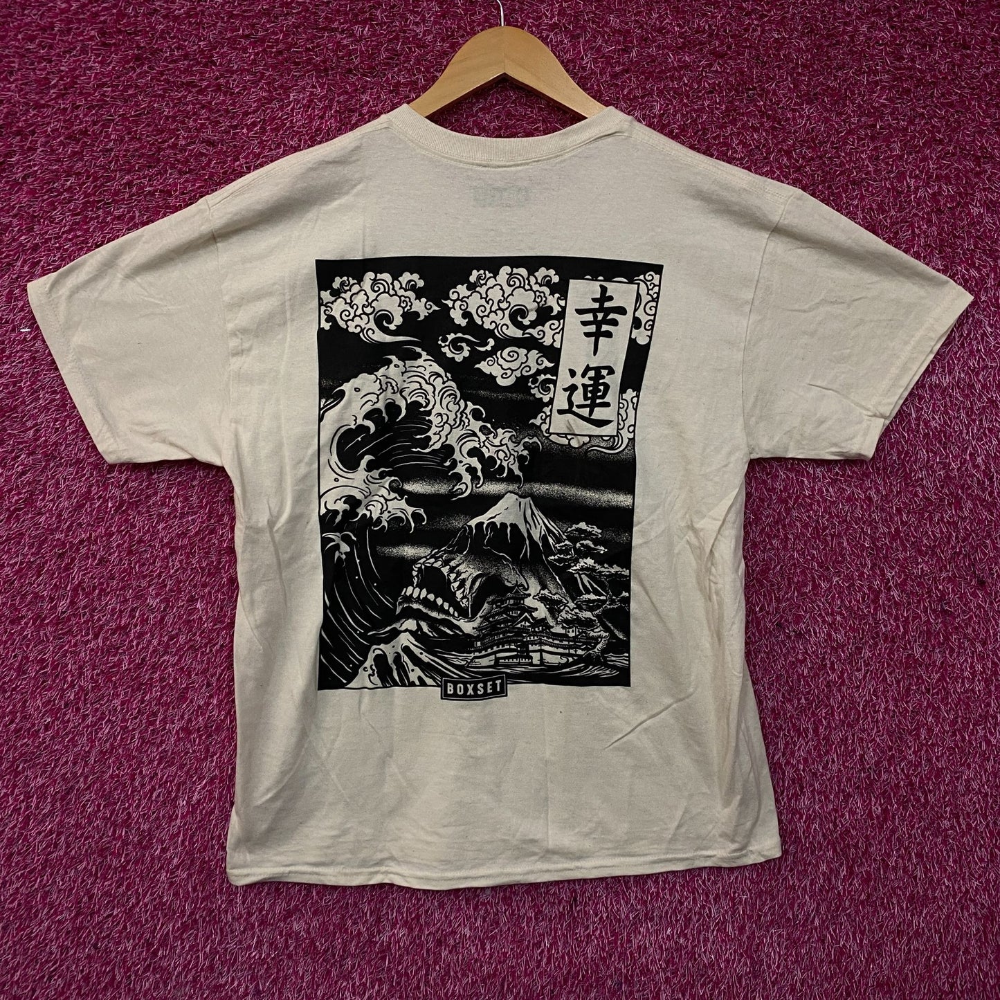 Boxset Japanese The Great Wave Graphic T-Shirt Large