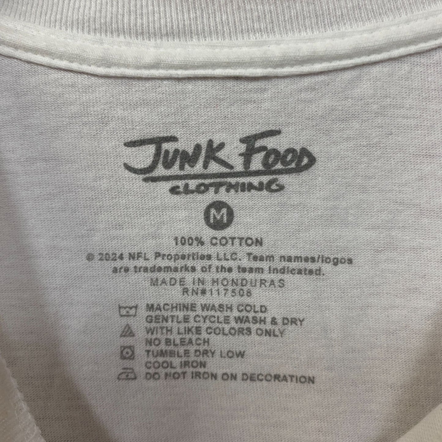 Junk Food Clothing NFL Detroit Lions Throwback Helmet Logo T-Shirt Medium