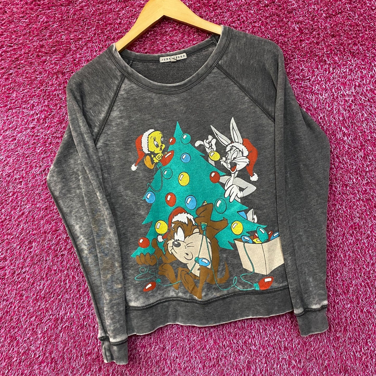 Looney Tunes Cartoon Christmas Sweatshirt Extra Small