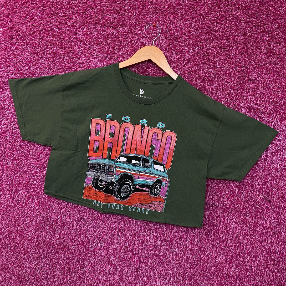 Junk Food Clothing Ford Bronco Off Road Ready Flea Market Women's Crop Tee Medium