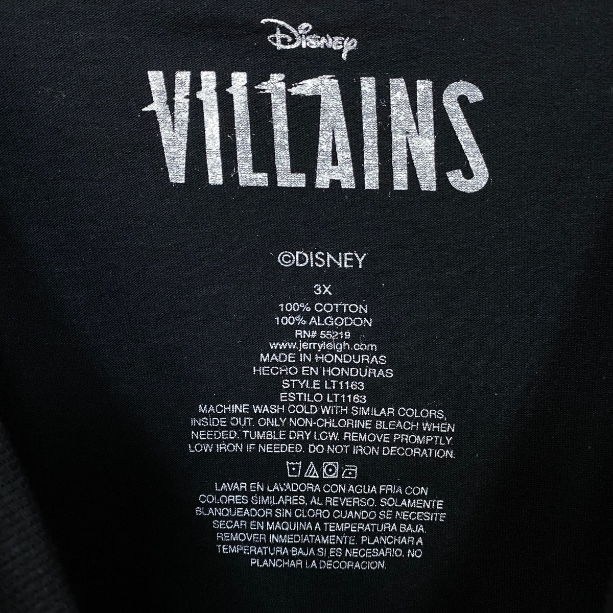 Disney Villains "Chillin' Like a Villain" Graphic T-Shirt 3XL