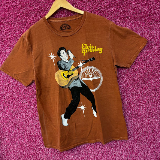 Elvis Presley Puffy Print Rock Tshirt size Medium