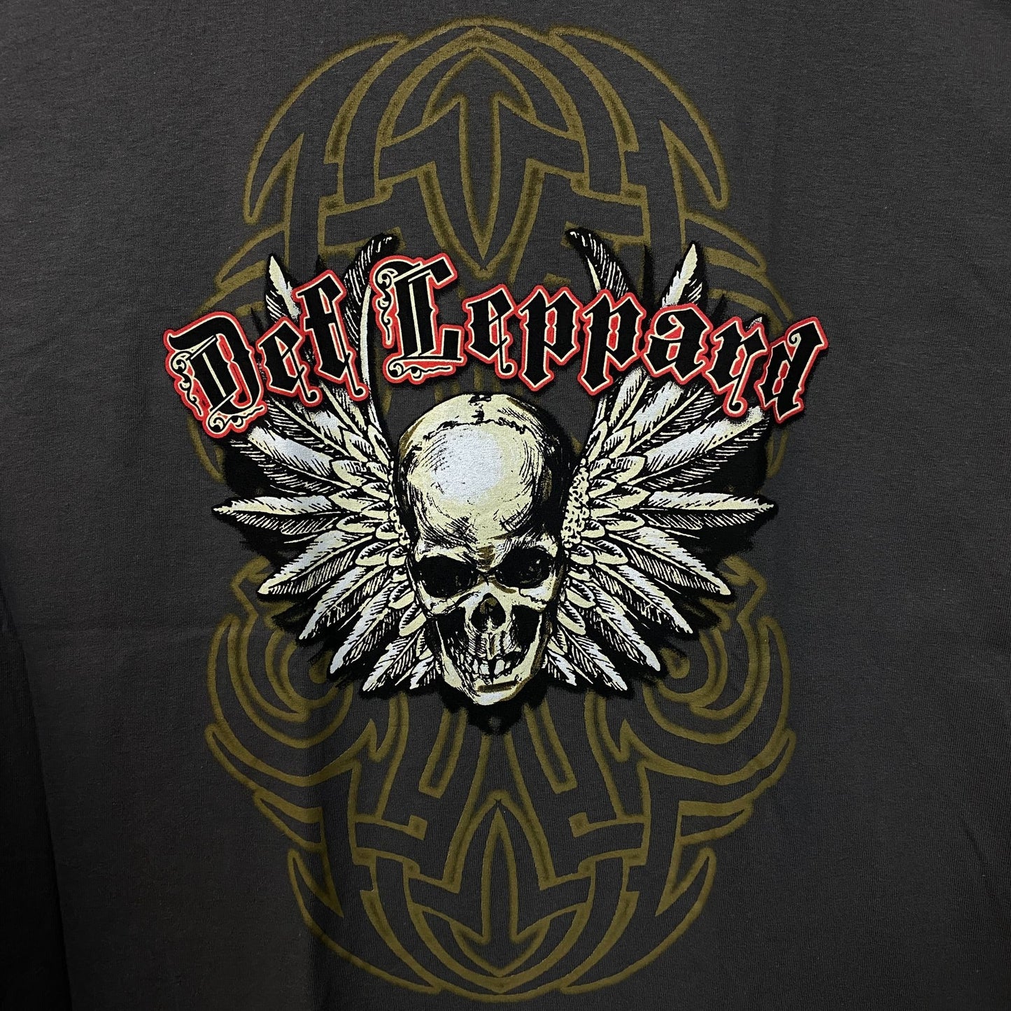 Def Leppard Winged Skull Graphic Rock Band T-shirt Large