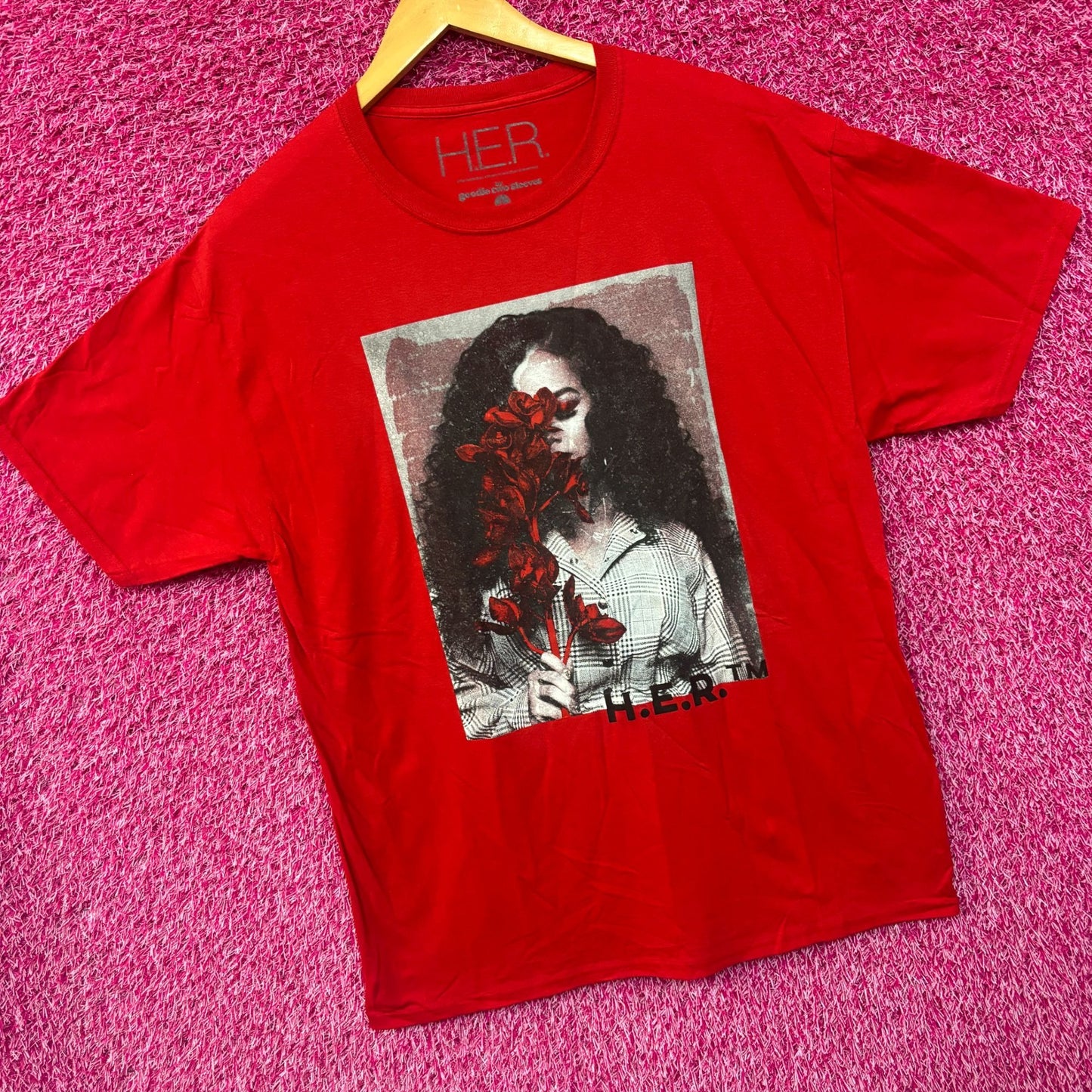 H.E.R Flowers Portrait Tshirt size large