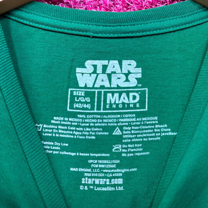 Star Wars Grogu The Mandalorian Baby Yoda Christmas Tee L