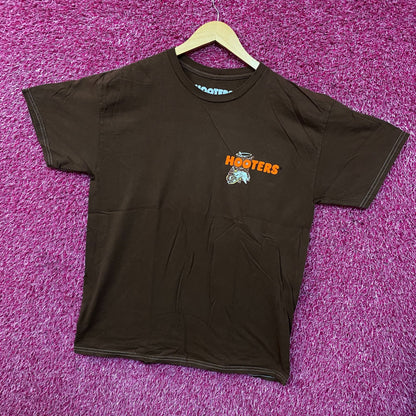 Hooters "Where Angels Get Their Wings!" Graphic T-Shirt Large