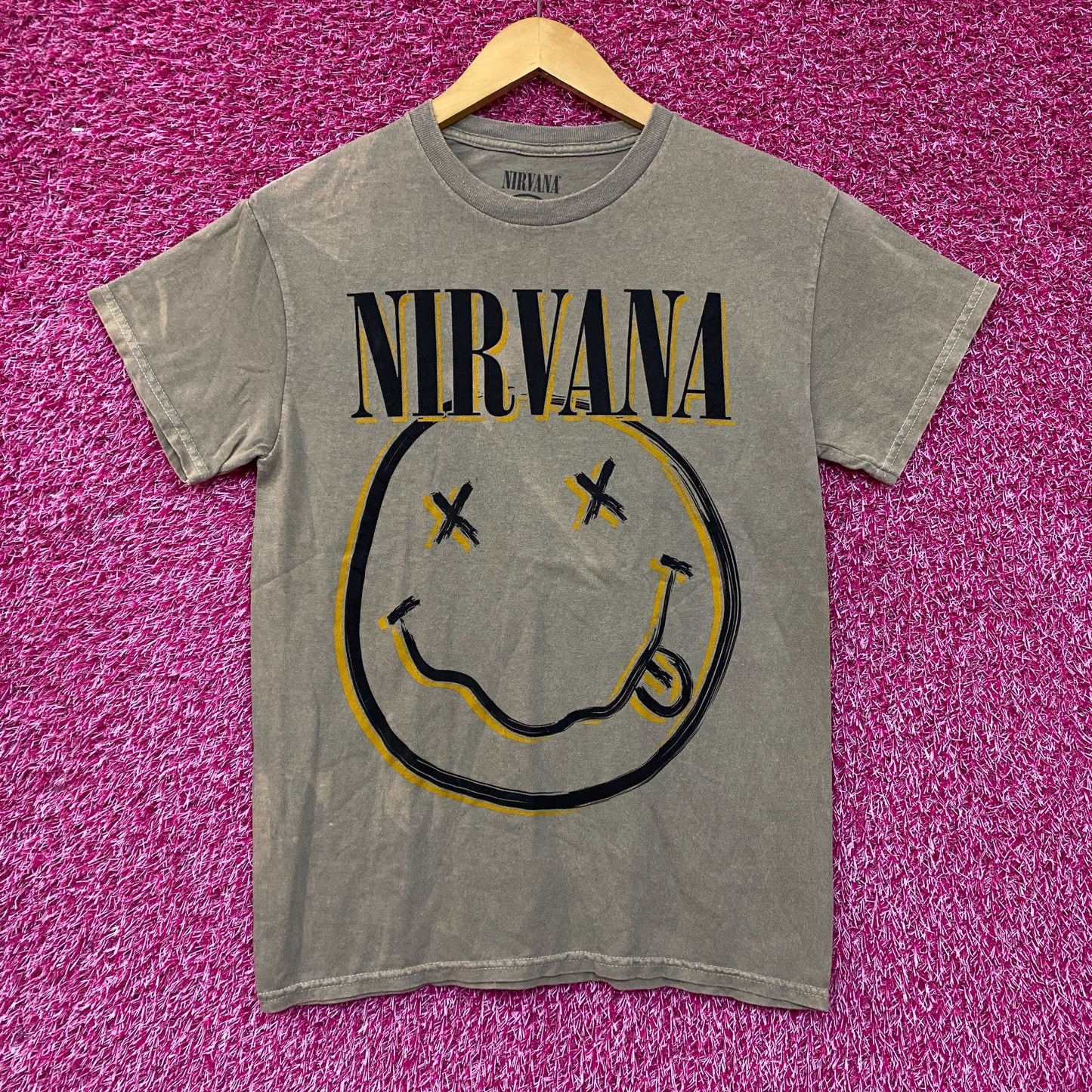 Nirvana Nevermind Grunge Rock Tshirt size Small