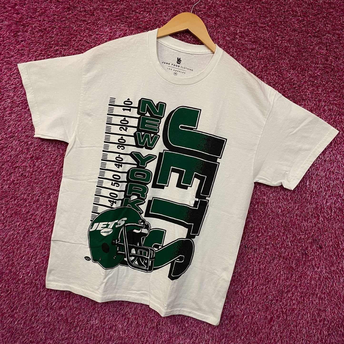 NFL New York Jets Yardage Graphic Design T-Shirt Medium