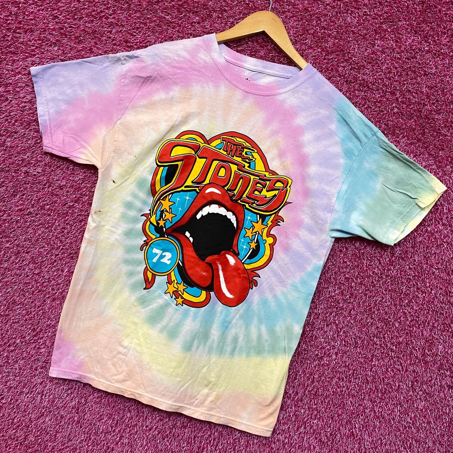 The Rolling Stones 72 Hot LIps Tie Dye Tshirt size Large