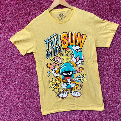 Marvin the Martian Fun in the Sun Looney Tunes T-Shirt Small