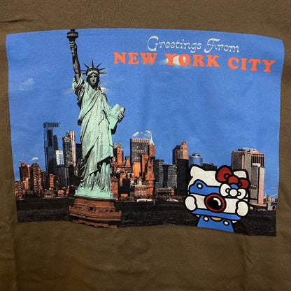 Sanrio Hello Kitty "Greetings From New York City" Graphic T-Shirt Medium