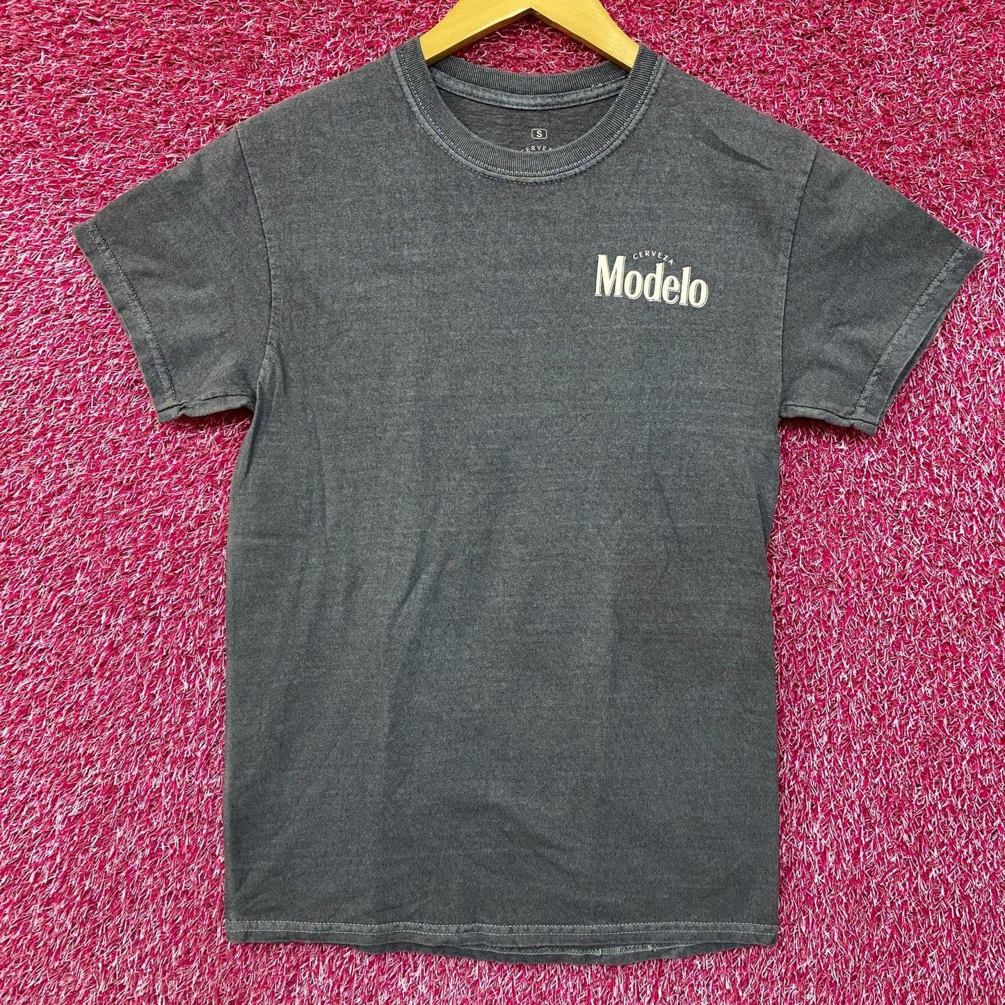 Modelo Cerveza Sugar Skull Promo Graphic Design T-Shirt Small