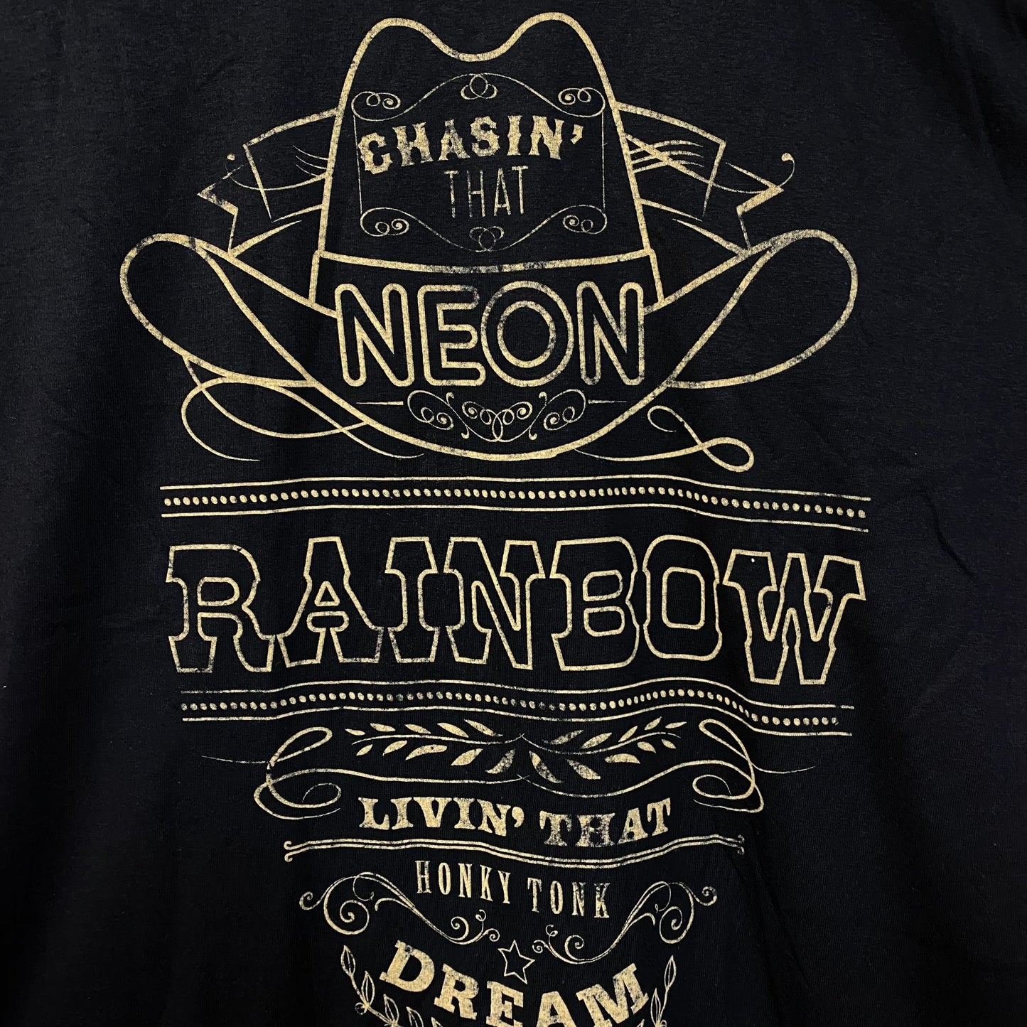 Alan Jackson Chasin That Neon Rainbow Graphic T-Shirt Large