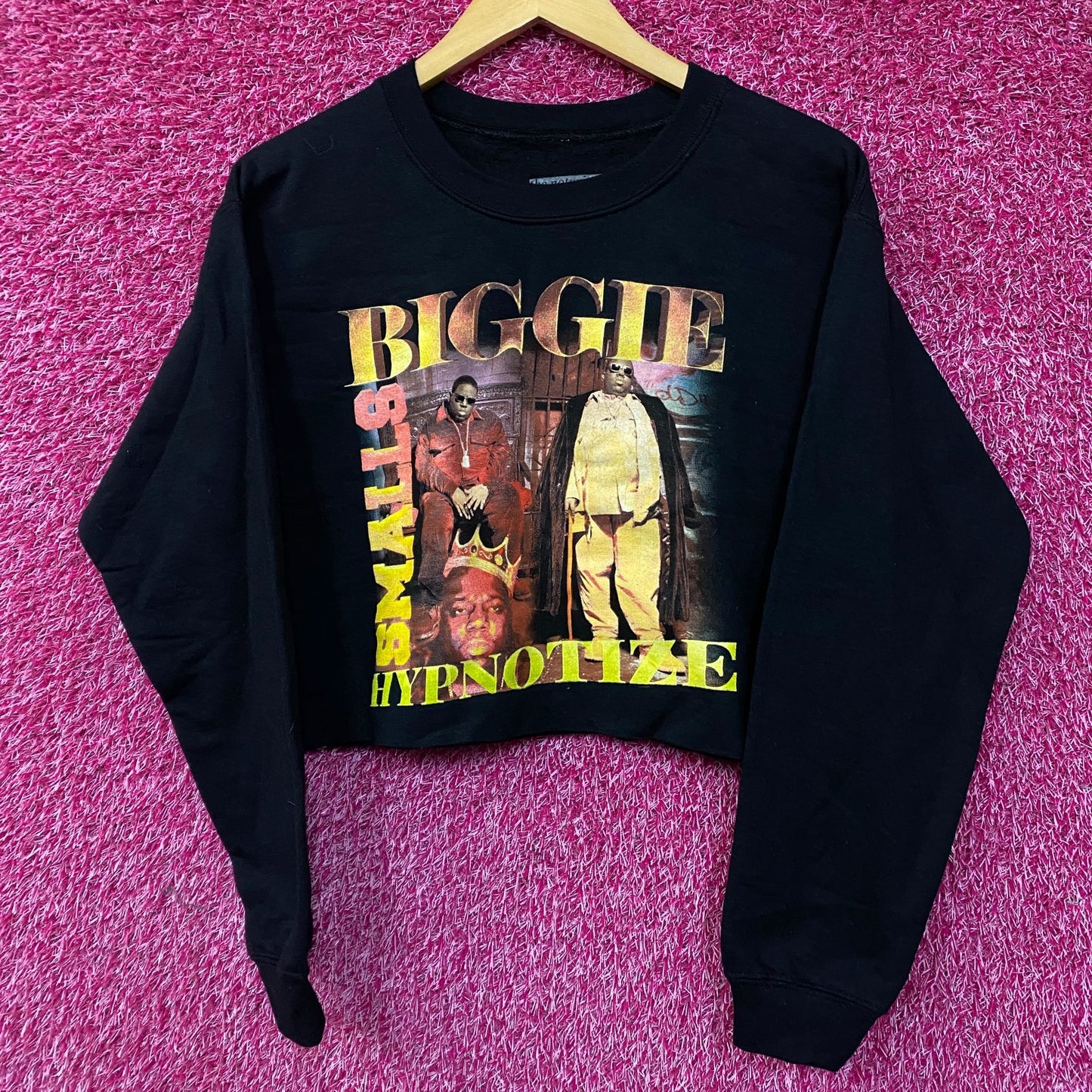 Notorious B.I.G. Hypnotize Graphic Black Cropped Long-Sleeve Sweatshirt Small