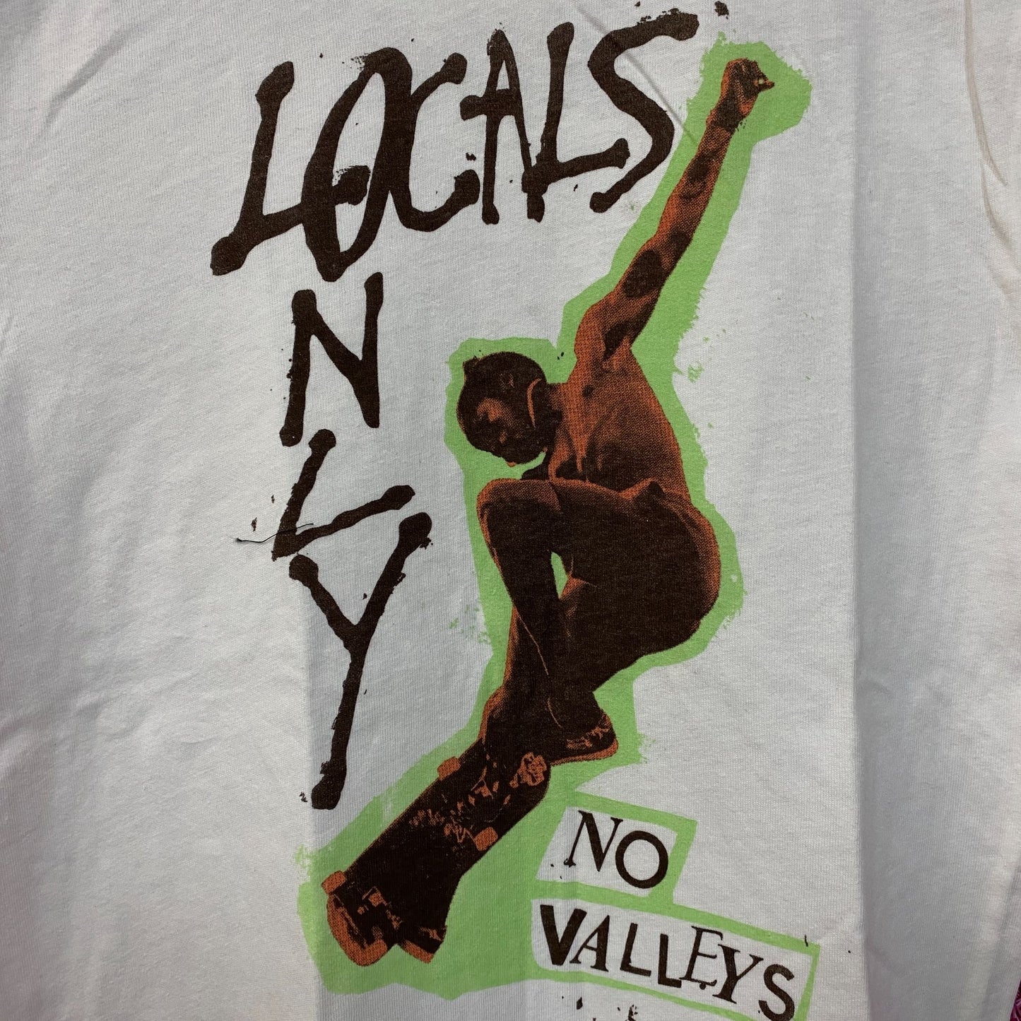 Junk Food Clothing Locals Only No Valley Vintage Style Graphic Tee Small