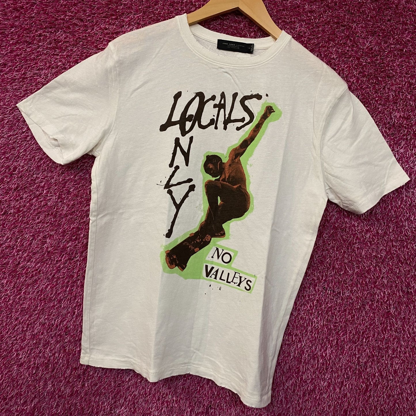 Junk Food Clothing Locals Only No Valley Vintage Style Graphic Tee Small