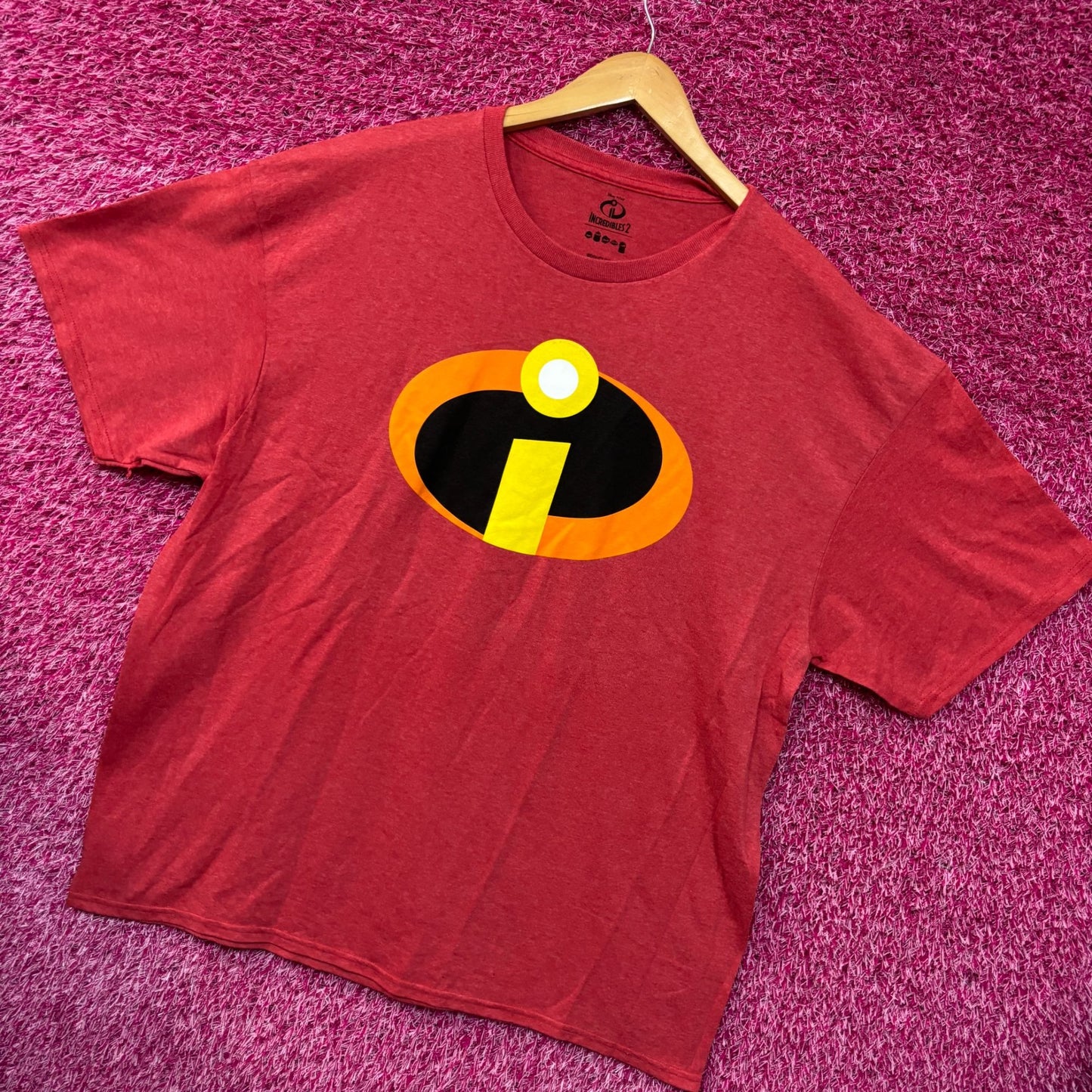 Pixar The incredibles Logo Tshirt size XL