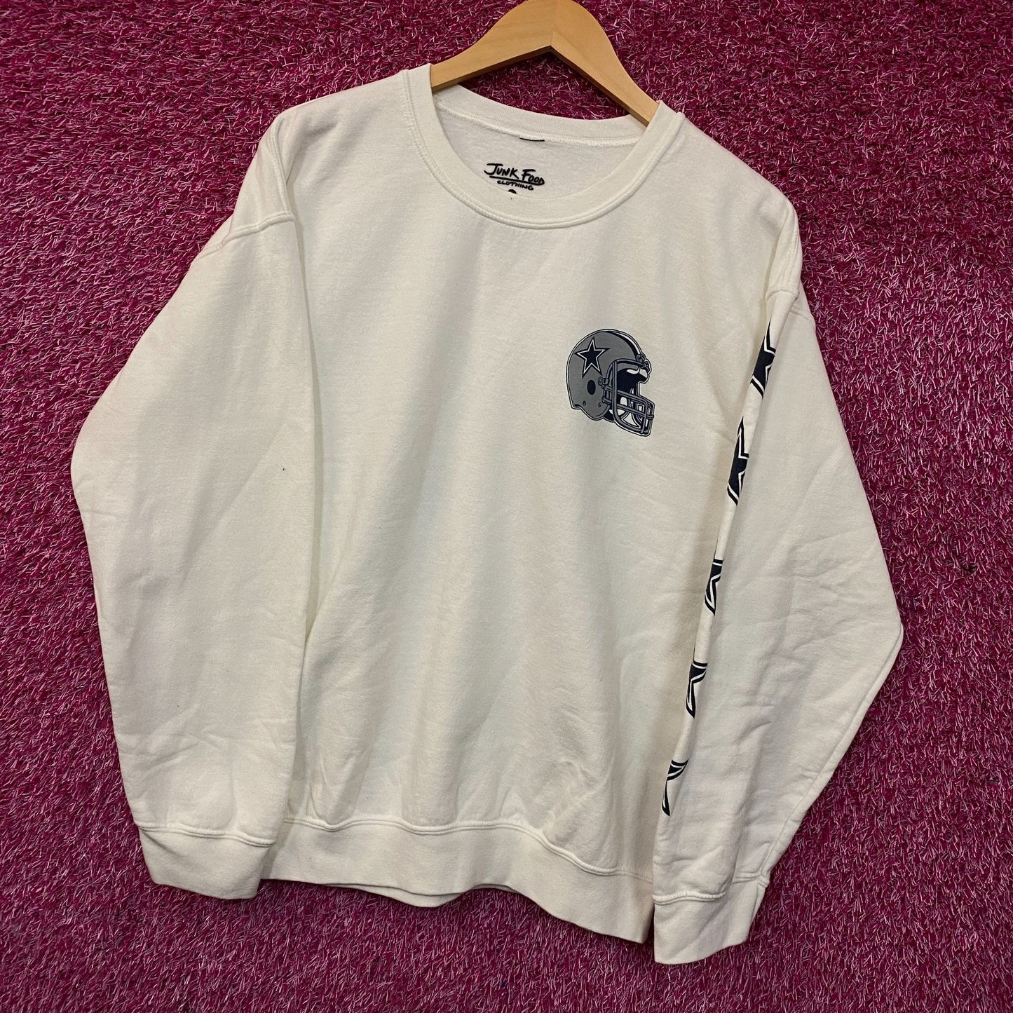 Junk Food Dallas Cowboys Star Sleeve Helmet Logo Crewneck Sweatshirt Small