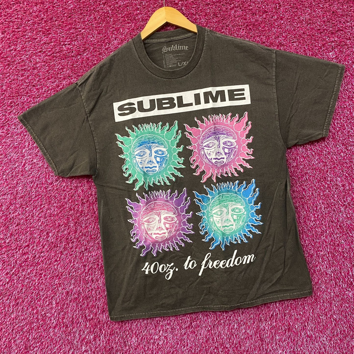 Sublime 40 Oz. To Freedom Sun Logo T-Shirt L/XL