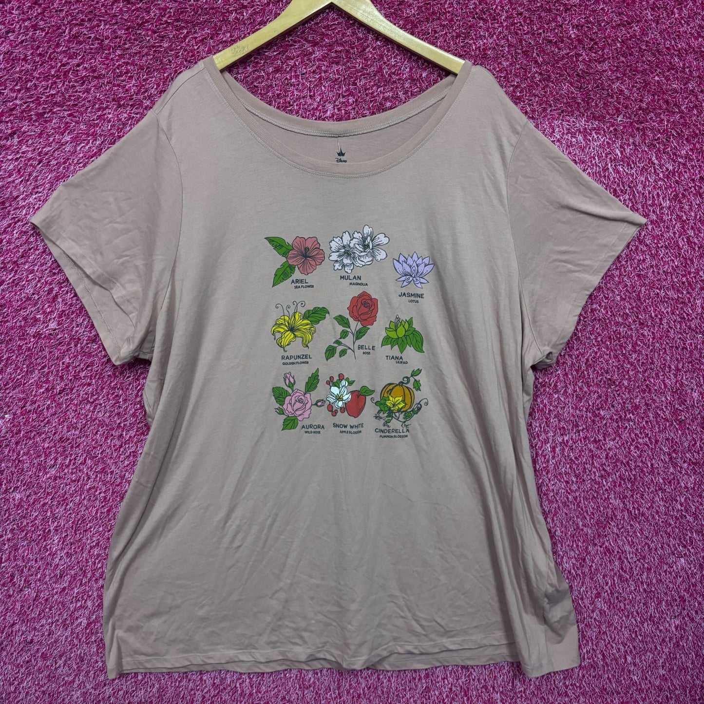 Disney Princess Flower women’s plus size T-shirt 6